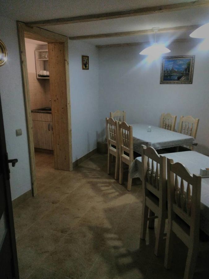 Cottage Palitra Yablunytsya Exterior photo
